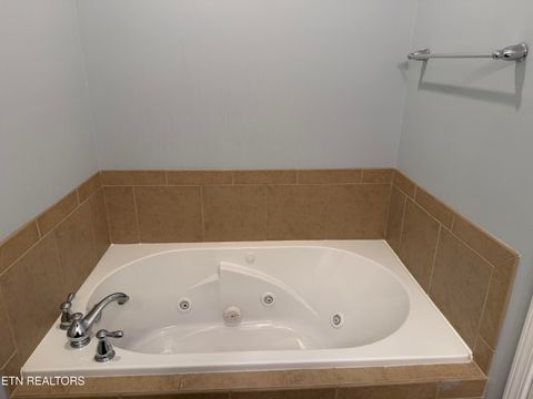 Tiny photo for 504 Fairbanks Way, Knoxville, TN 37918 (MLS # 1330307)