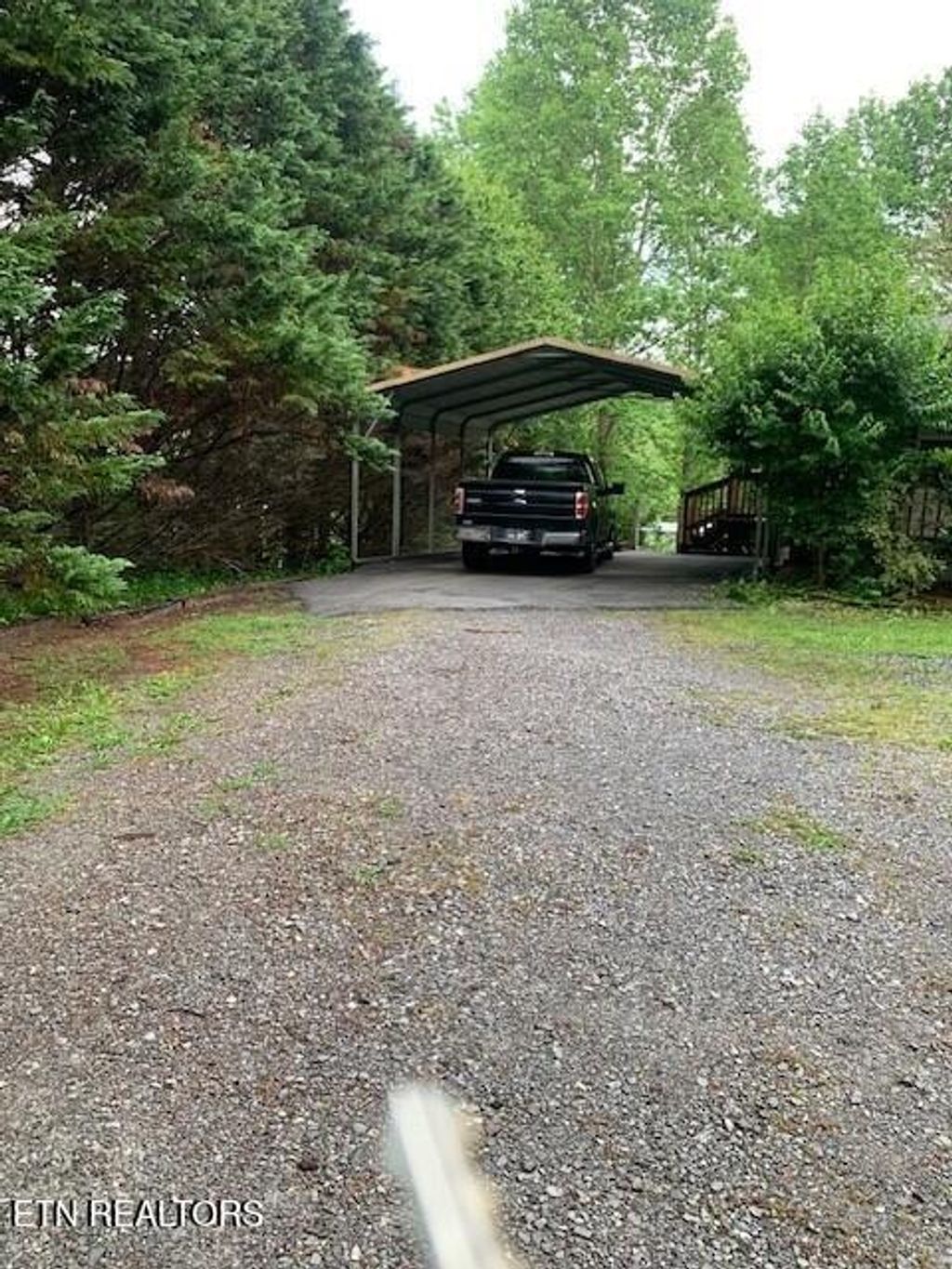 Photo of 1119 Cloyds Church Rd, Greenback, TN 37742 (MLS # 1298797)