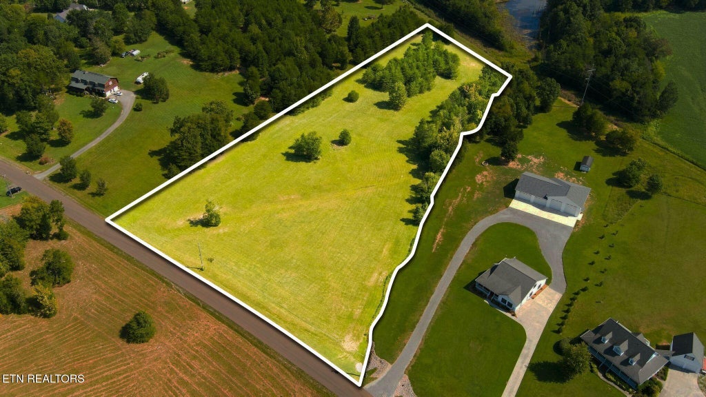 Photo of 320 County Road 545, Englewood, TN 37329 (MLS # 1354107)