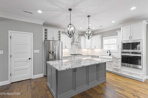 Tiny photo for 2016 Highlands Ridge Lane, Knoxville, TN 37932 (MLS # 1325085)