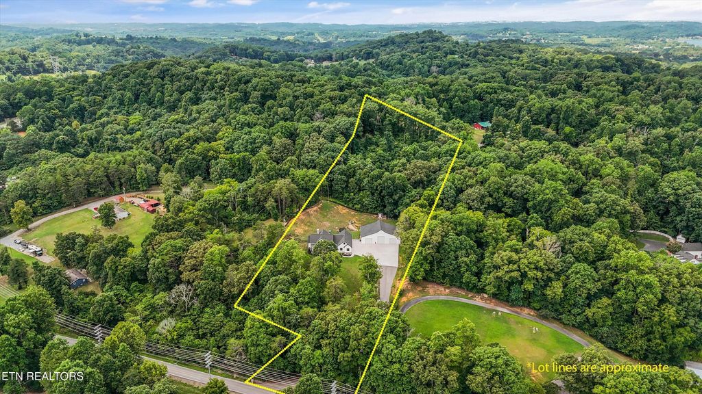 Photo of 4368 Vinegar Valley Rd, Friendsville, TN 37737 (MLS # 1349258)