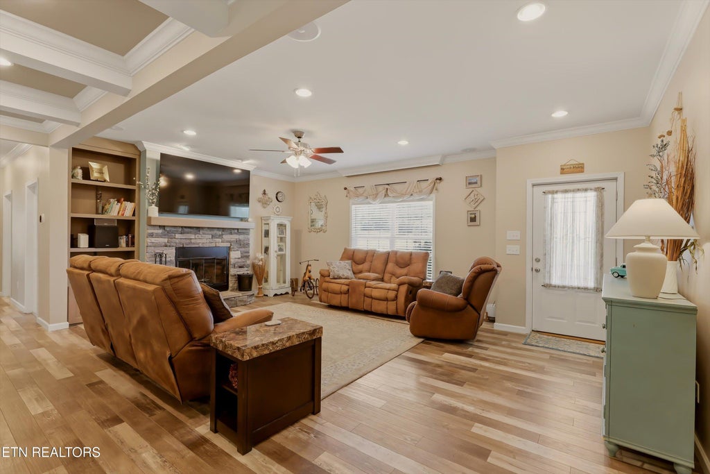 Photo of 3926 Roberts Rd, Corryton, TN 37721 (MLS # 1354214)