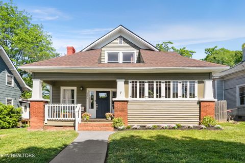 Photo of 2309 Washington Ave, Knoxville, TN 37917 (MLS # 1337845)