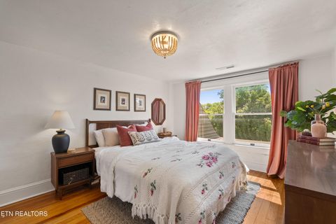 Tiny photo for 2309 Washington Ave, Knoxville, TN 37917 (MLS # 1337845)