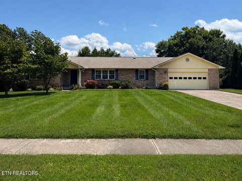 Photo of 11720 Georgetowne Drive, Knoxville, TN 37934 (MLS # 1353422)