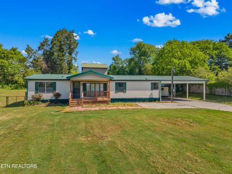 Photo of 1424 River Breeze Drive, Sevierville, TN 37876 (MLS # 1342223)