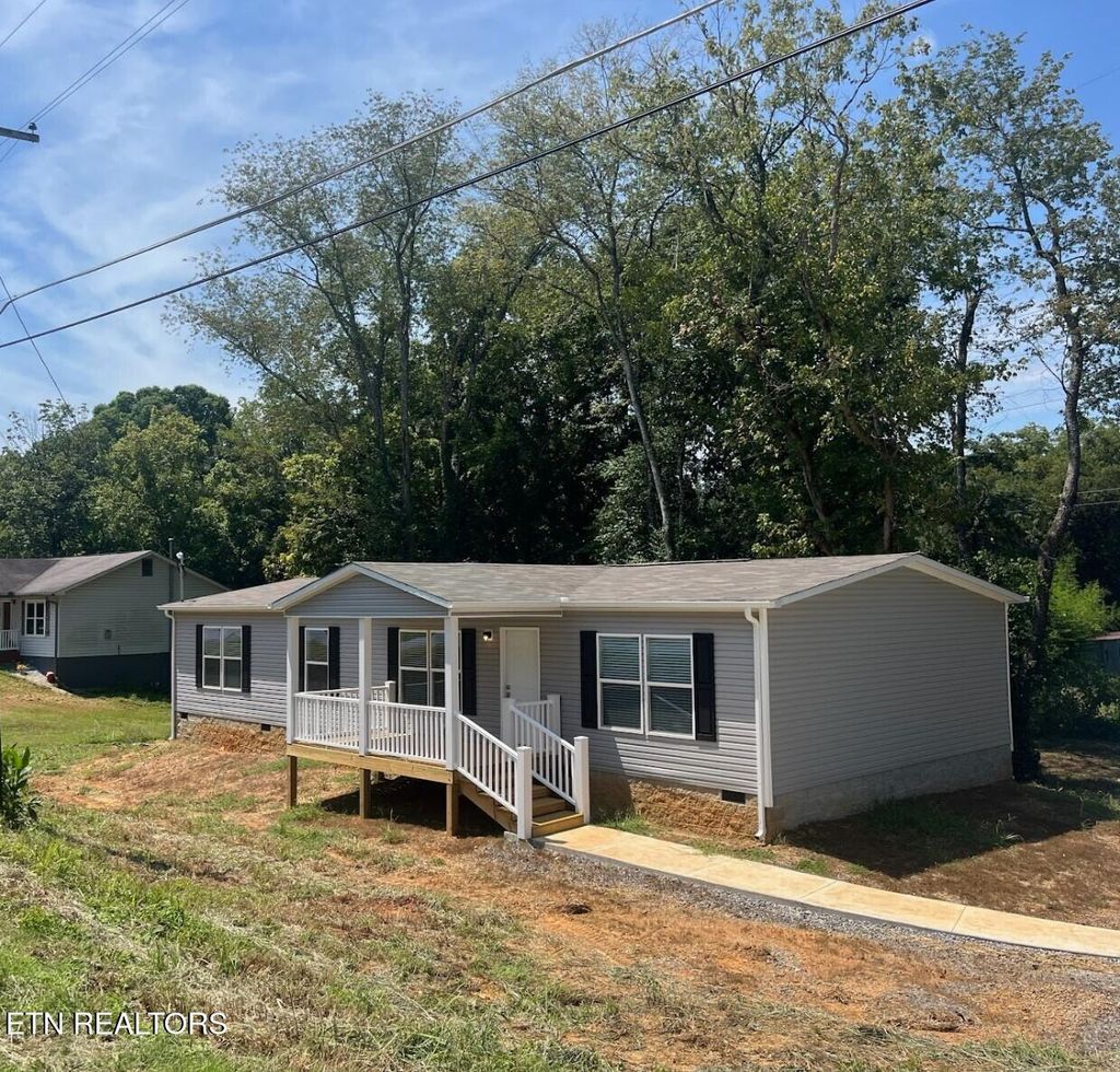 Photo of 4824 Wheeler Rd, Louisville, TN 37777 (MLS # 1286749)