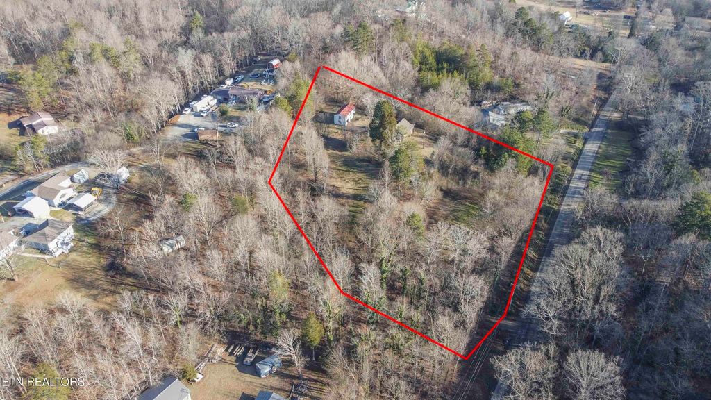 Photo of 1876 E Old Topside Rd, Louisville, TN 37777 (MLS # 1288272)