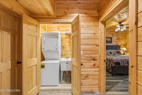 Tiny photo for 551 Blackberry Ridge Way, Pigeon Forge, TN 37863 (MLS # 1326131)