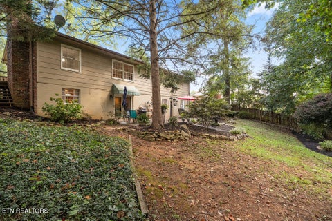 Tiny photo for 929 Corning Rd, Knoxville, TN 37923 (MLS # 1354985)