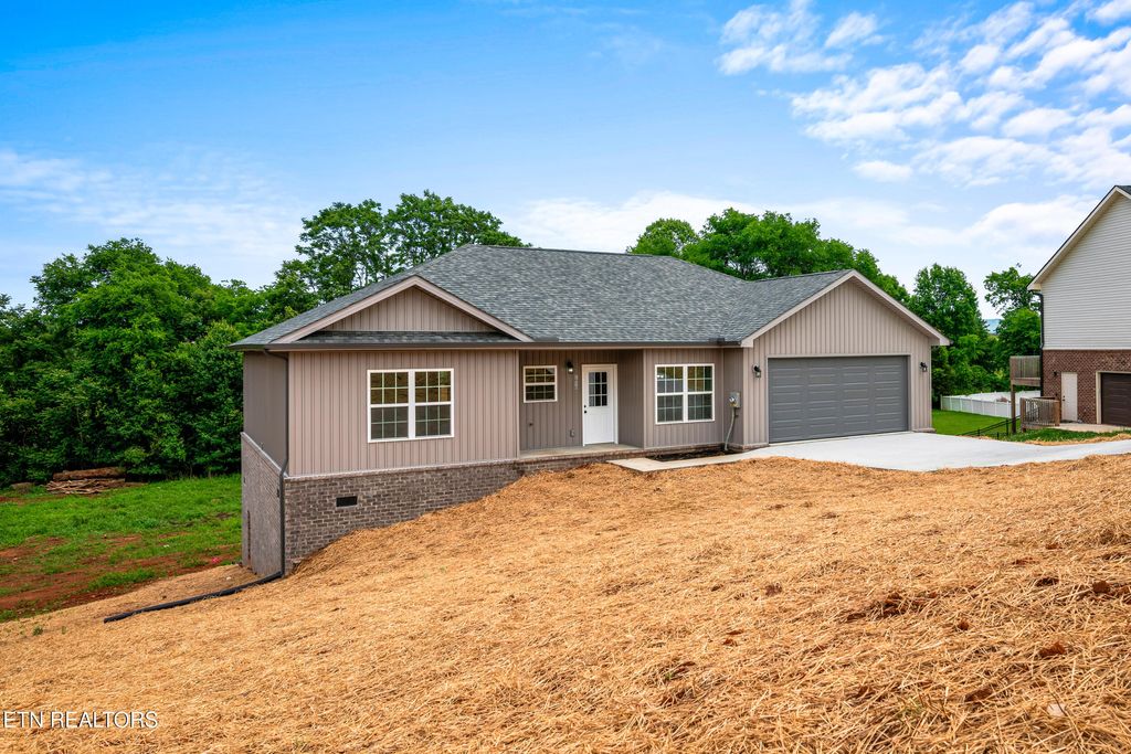 Photo of 2050 Kings View Loop, Seymour, TN 37865 (MLS # 1338997)