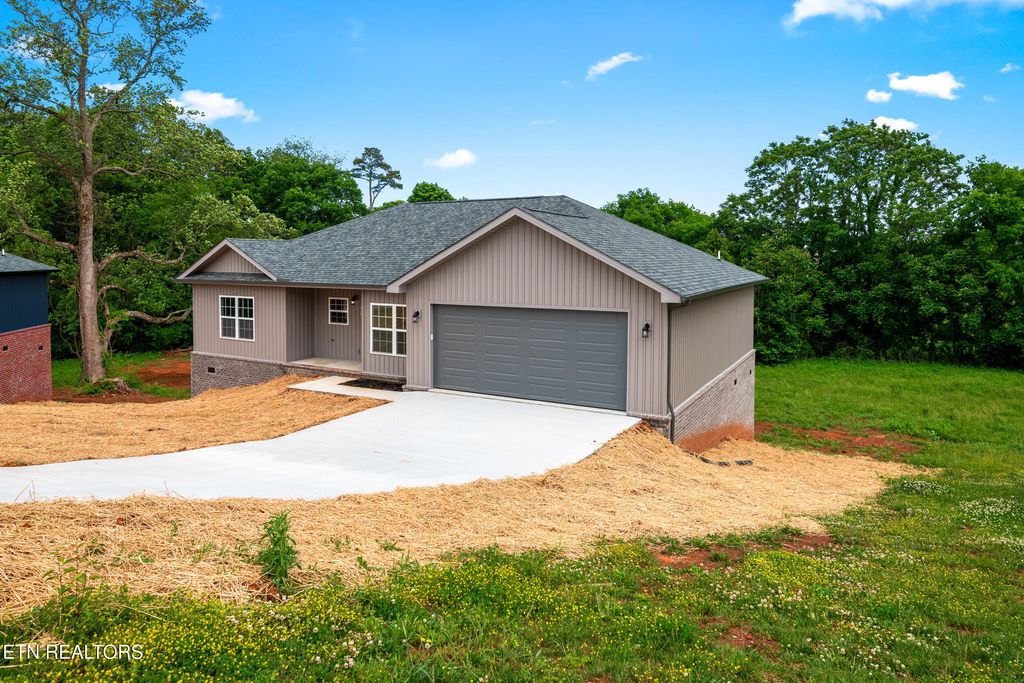 Photo of 2050 Kings View Loop, Seymour, TN 37865 (MLS # 1338997)