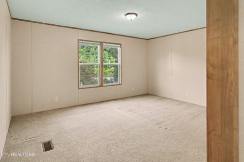 Tiny photo for 7512 Thompson School Rd, Corryton, TN 37721 (MLS # 1341665)