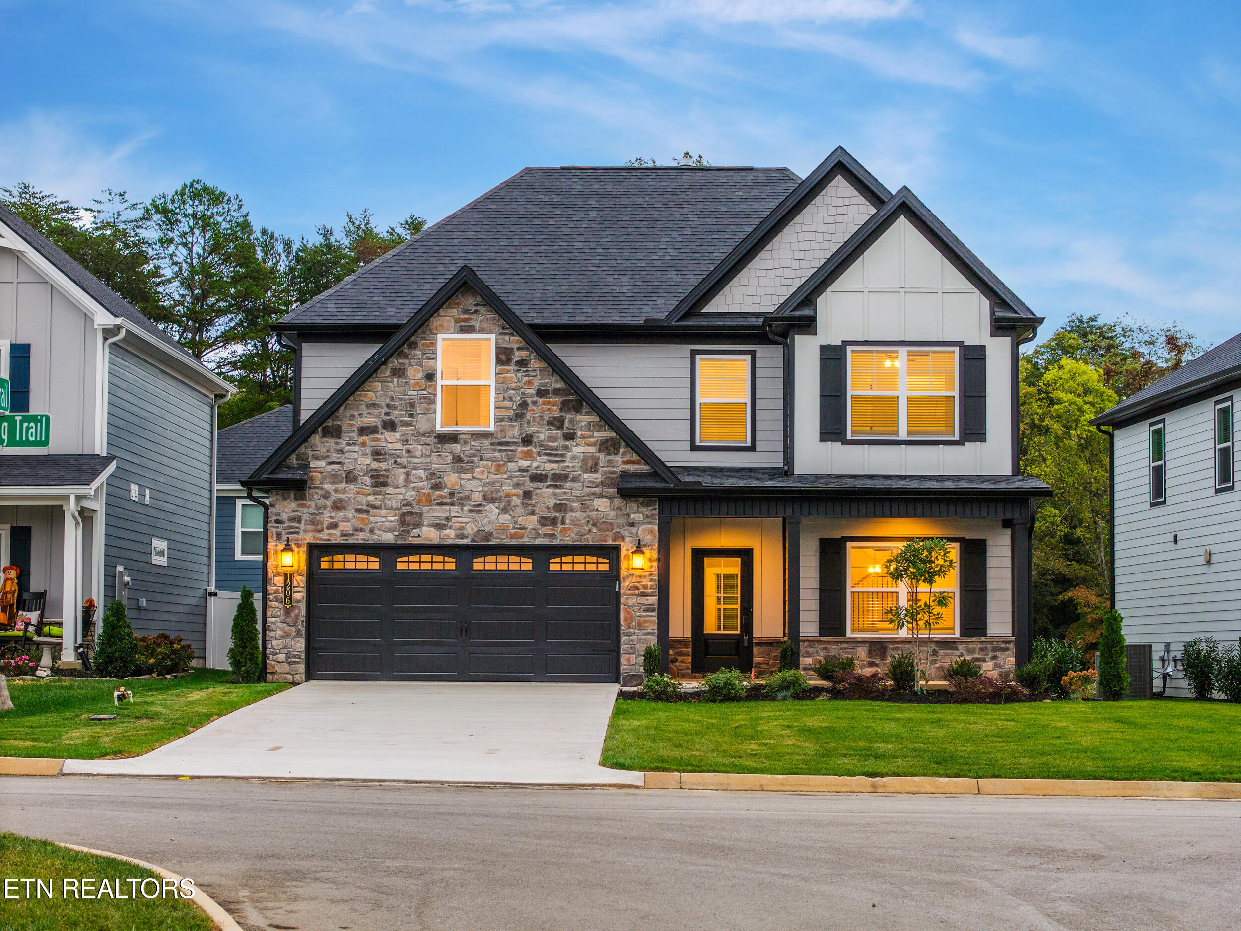 1206 Fort Craig Tr