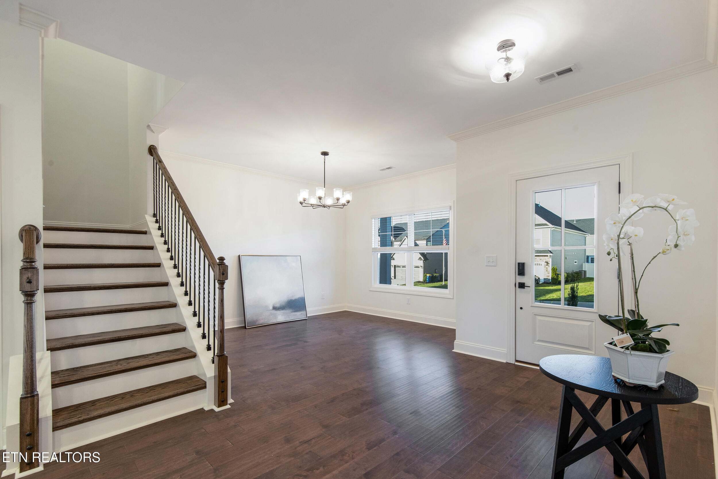 1206 Fort Craig Tr