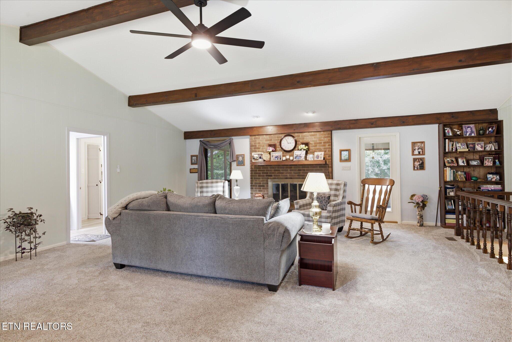 12120 Ridgeland Drive
