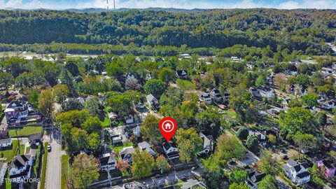 Tiny photo for 514 Clinton St, Harriman, TN 37748 (MLS # 1318933)