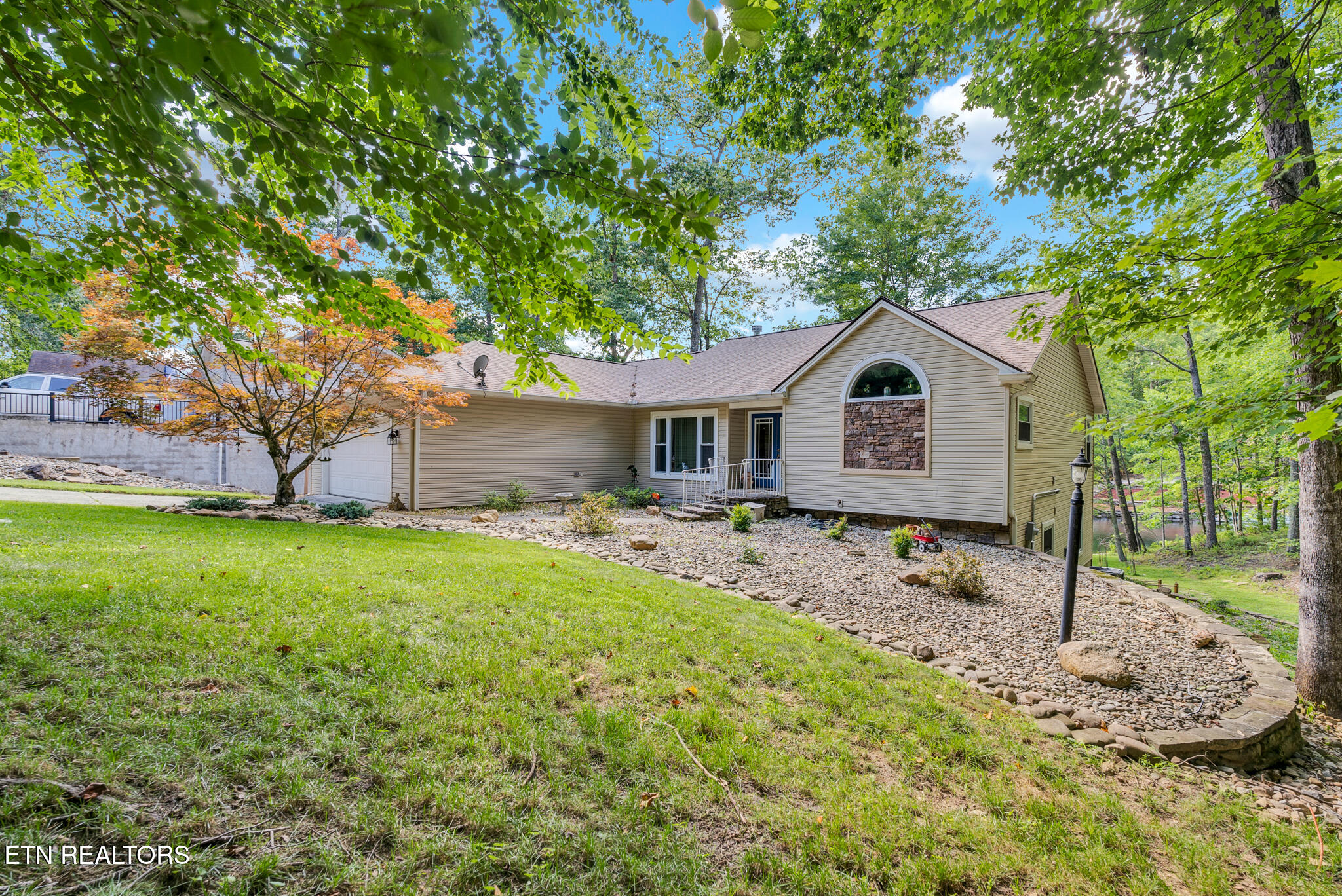 141 Shore Lane