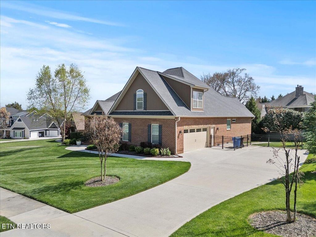 Photo of 106 Brooksby Way, Alcoa, TN 37701 (MLS # 1296222)