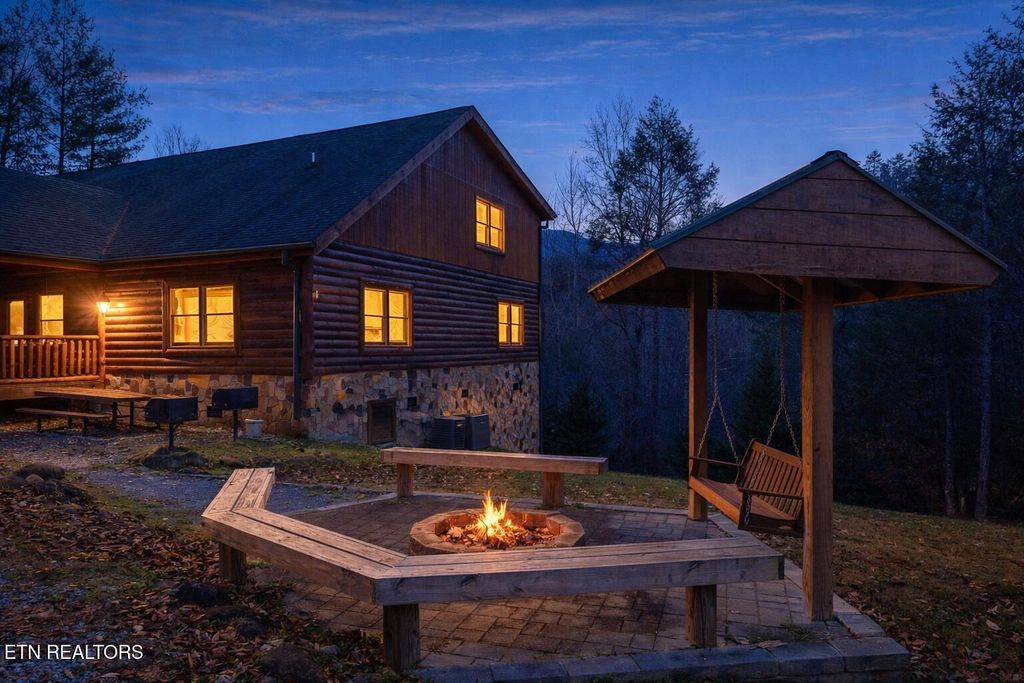 Photo of 203 Amet Way, Cosby, TN 37722 (MLS # 1328502)