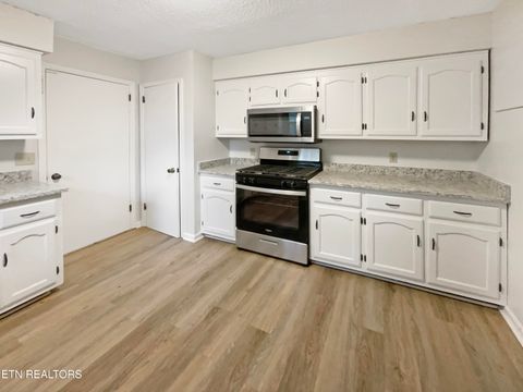 Tiny photo for 1012 Kensington Blvd, Maryville, TN 37803 (MLS # 1324588)