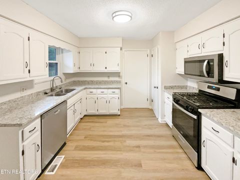 Tiny photo for 1012 Kensington Blvd, Maryville, TN 37803 (MLS # 1324588)