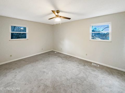 Tiny photo for 1012 Kensington Blvd, Maryville, TN 37803 (MLS # 1324588)