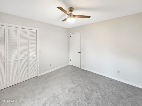 Tiny photo for 1012 Kensington Blvd, Maryville, TN 37803 (MLS # 1324588)