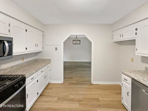 Tiny photo for 1012 Kensington Blvd, Maryville, TN 37803 (MLS # 1324588)