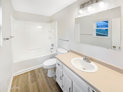 Tiny photo for 1012 Kensington Blvd, Maryville, TN 37803 (MLS # 1324588)