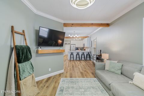 Tiny photo for 701 Poplar St, Loudon, TN 37774 (MLS # 1331153)