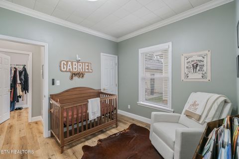 Tiny photo for 701 Poplar St, Loudon, TN 37774 (MLS # 1331153)