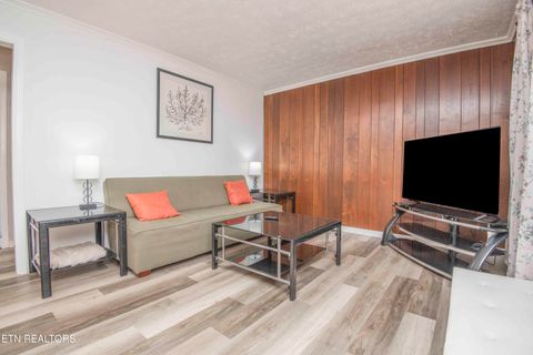 Tiny photo for 209 N Laurel Circle, Knoxville, TN 37912 (MLS # 1335408)