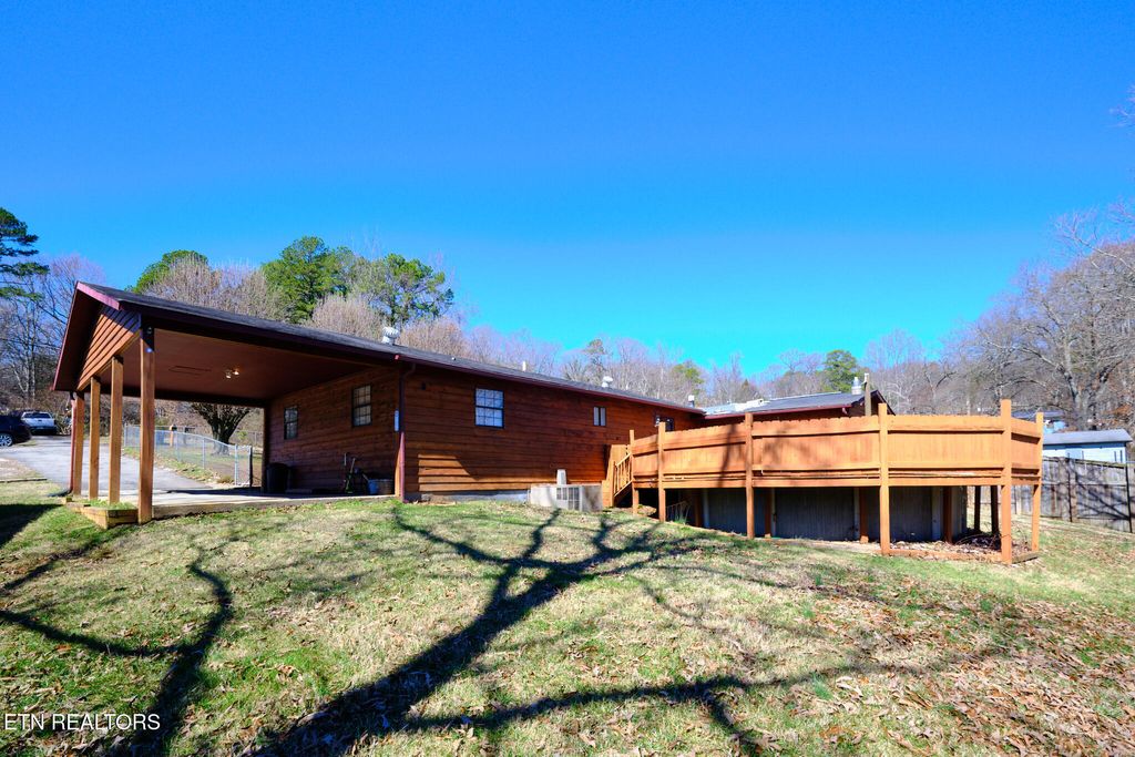 Photo of 2004 Flagler Rd, Knoxville, TN 37912 (MLS # 1331046)
