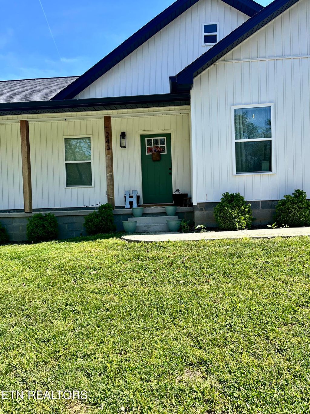 Photo of 243 Lydia Way, Blaine, TN 37709 (MLS # 1336434)