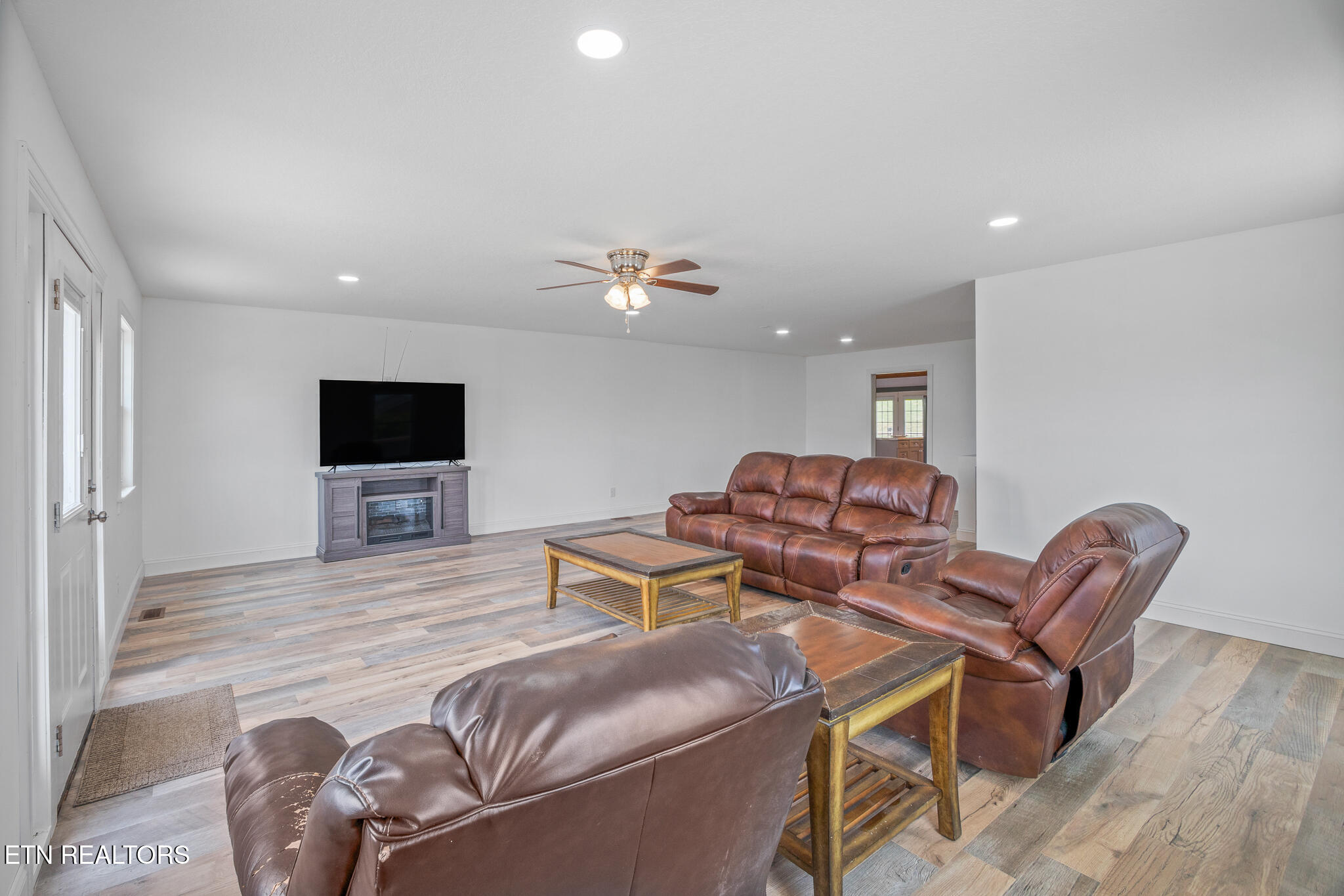 608 Sam Heim Rd