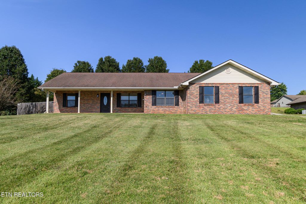 Photo of 2115 Bradley Lane, Sevierville, TN 37876 (MLS # 1317512)