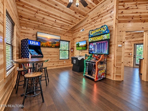 Tiny photo for 2021 Settlers Ridge Way, Gatlinburg, TN 37738 (MLS # 1359888)