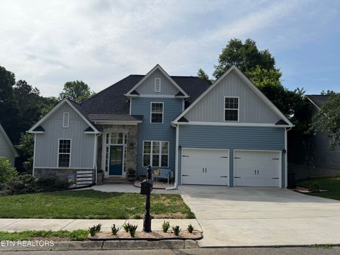 Photo of 1084 Hillside Lane, Lenoir City, TN 37771 (MLS # 1342550)