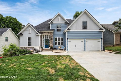 Photo of 1084 Hillside Lane, Lenoir City, TN 37771 (MLS # 1342550)