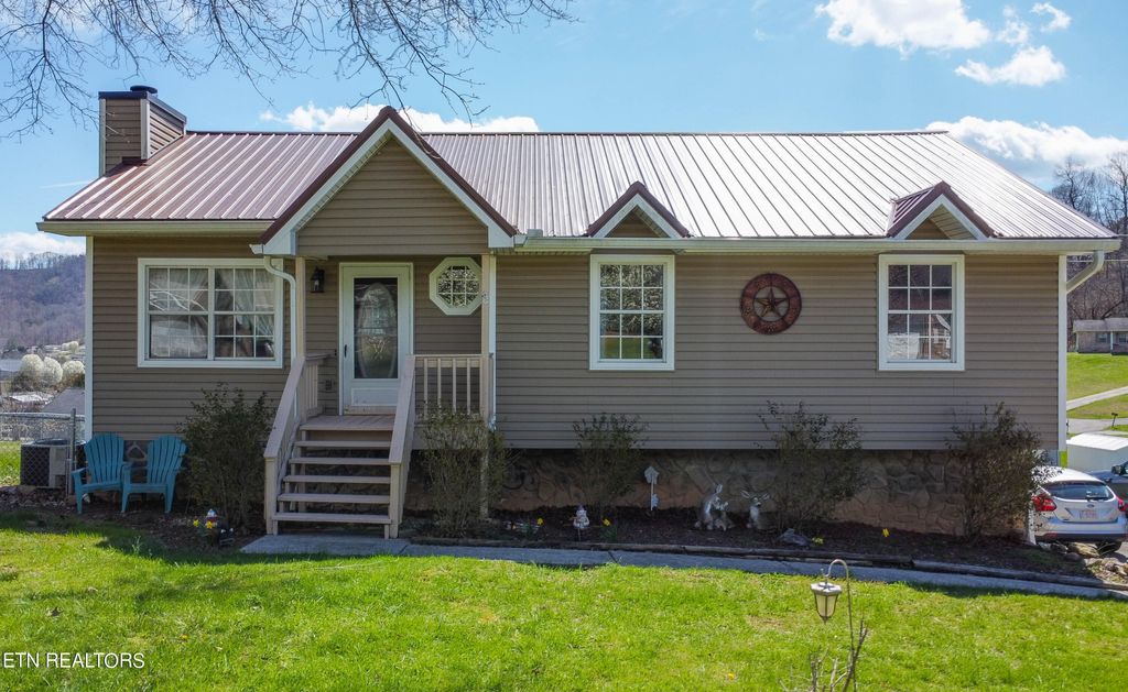 Photo of 151 Cross Creek Rd, Maynardville, TN 37807 (MLS # 1256215)