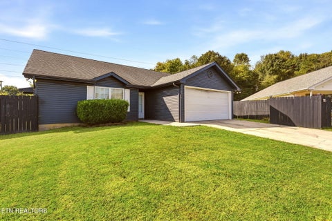Photo of 2519 Myloshane Lane, Knoxville, TN 37931 (MLS # 1359537)