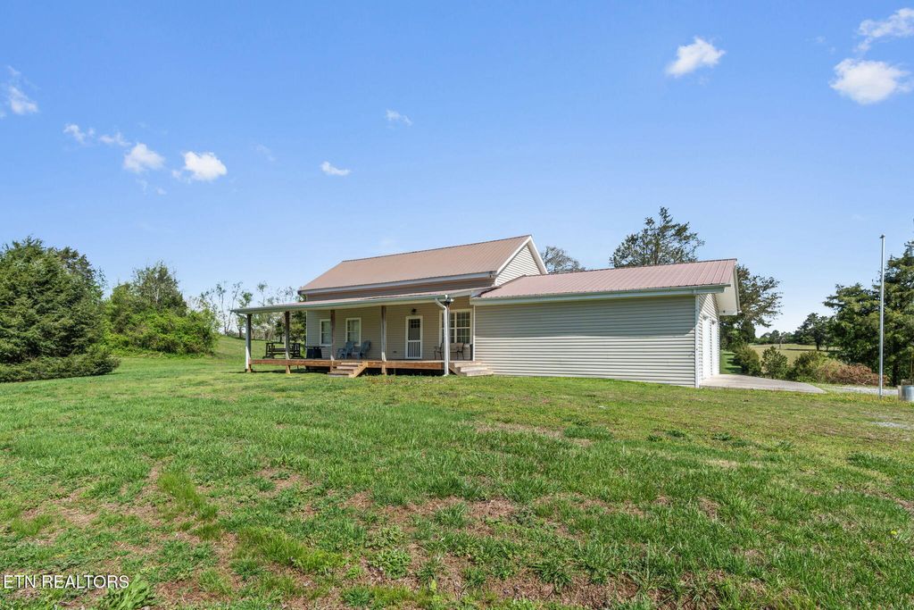 Photo of 376 County Road 313, Sweetwater, TN 37874 (MLS # 1284144)