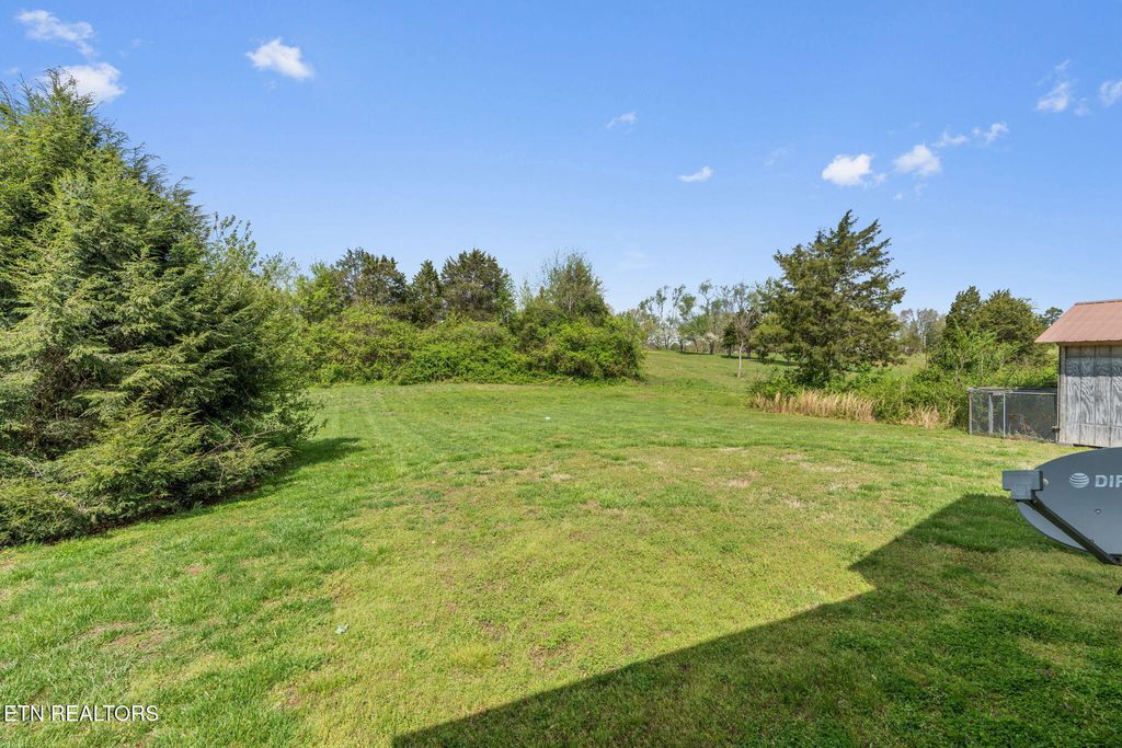 Photo of 376 County Road 313, Sweetwater, TN 37874 (MLS # 1284144)