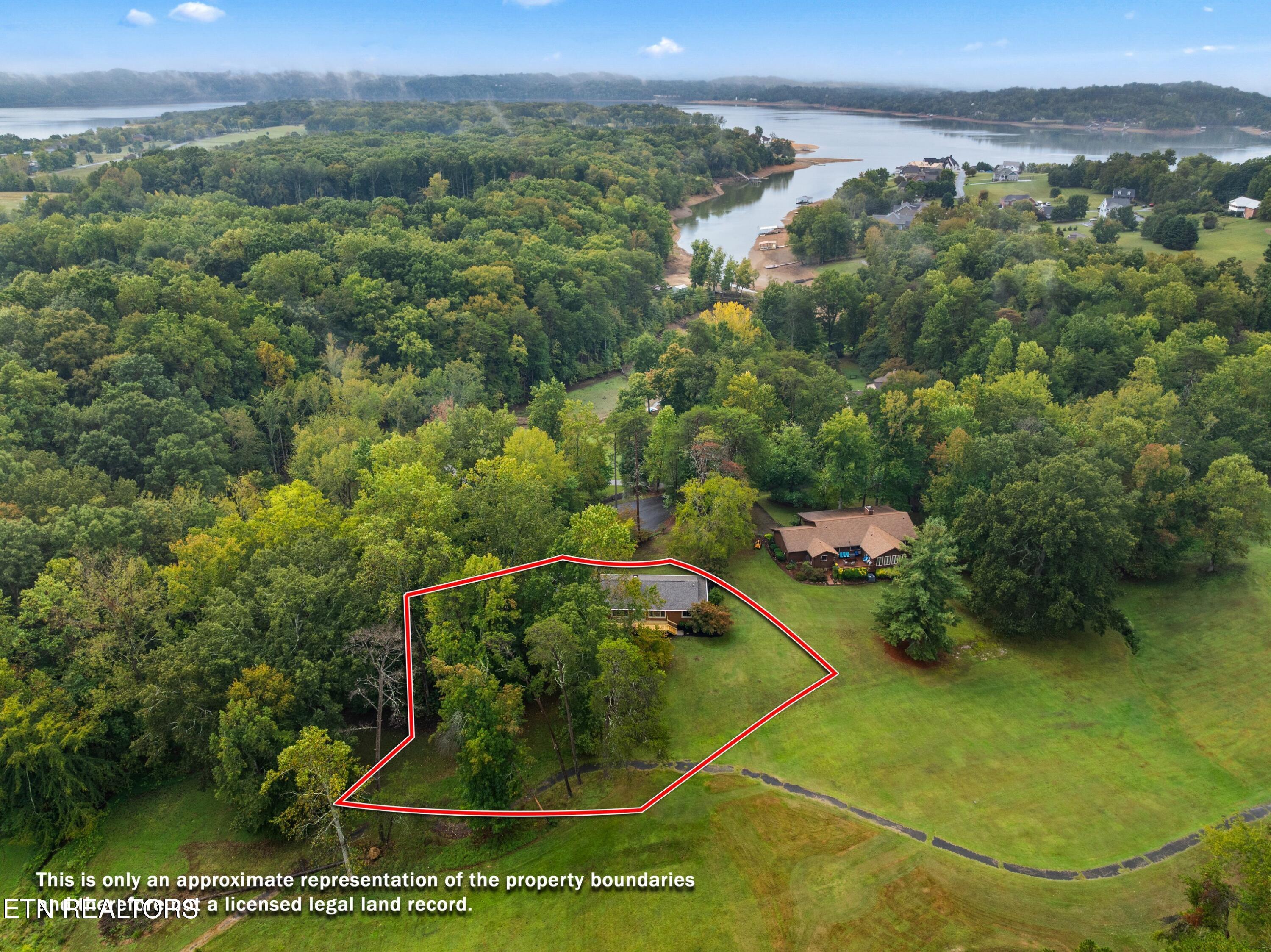 3320 Hazelwood Court