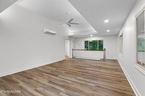 Tiny photo for 3320 Hazelwood Court, Baneberry, TN 37890 (MLS # 1316808)