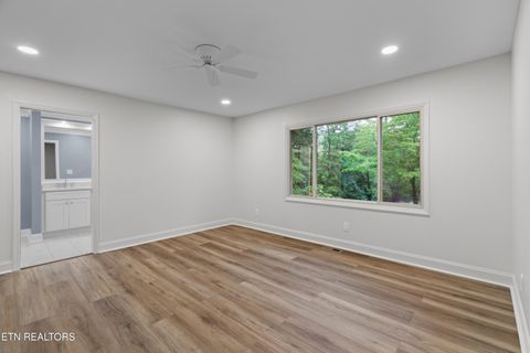 Tiny photo for 3320 Hazelwood Court, Baneberry, TN 37890 (MLS # 1316808)