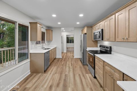 Tiny photo for 3320 Hazelwood Court, Baneberry, TN 37890 (MLS # 1316808)