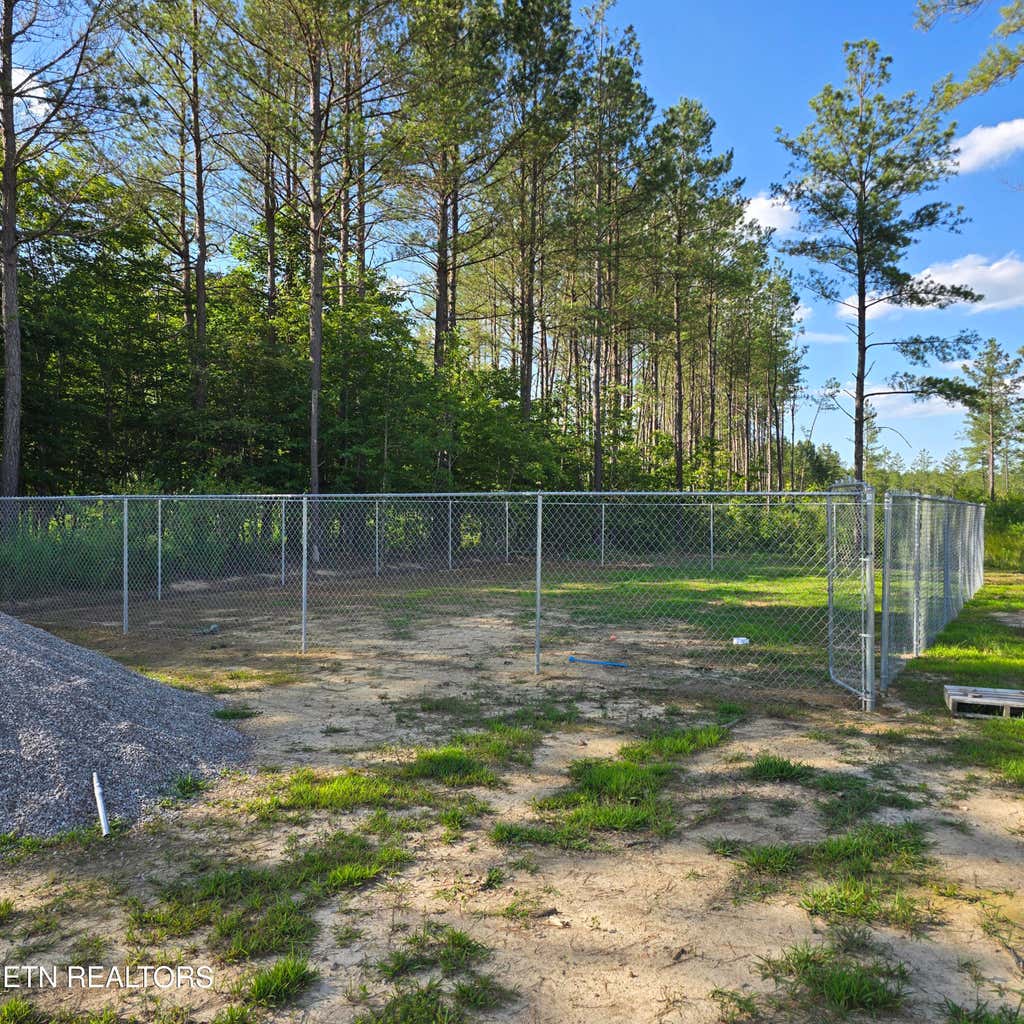 Photo of 15 Red Hill Rd, Sunbright, TN 37872 (MLS # 1345730)