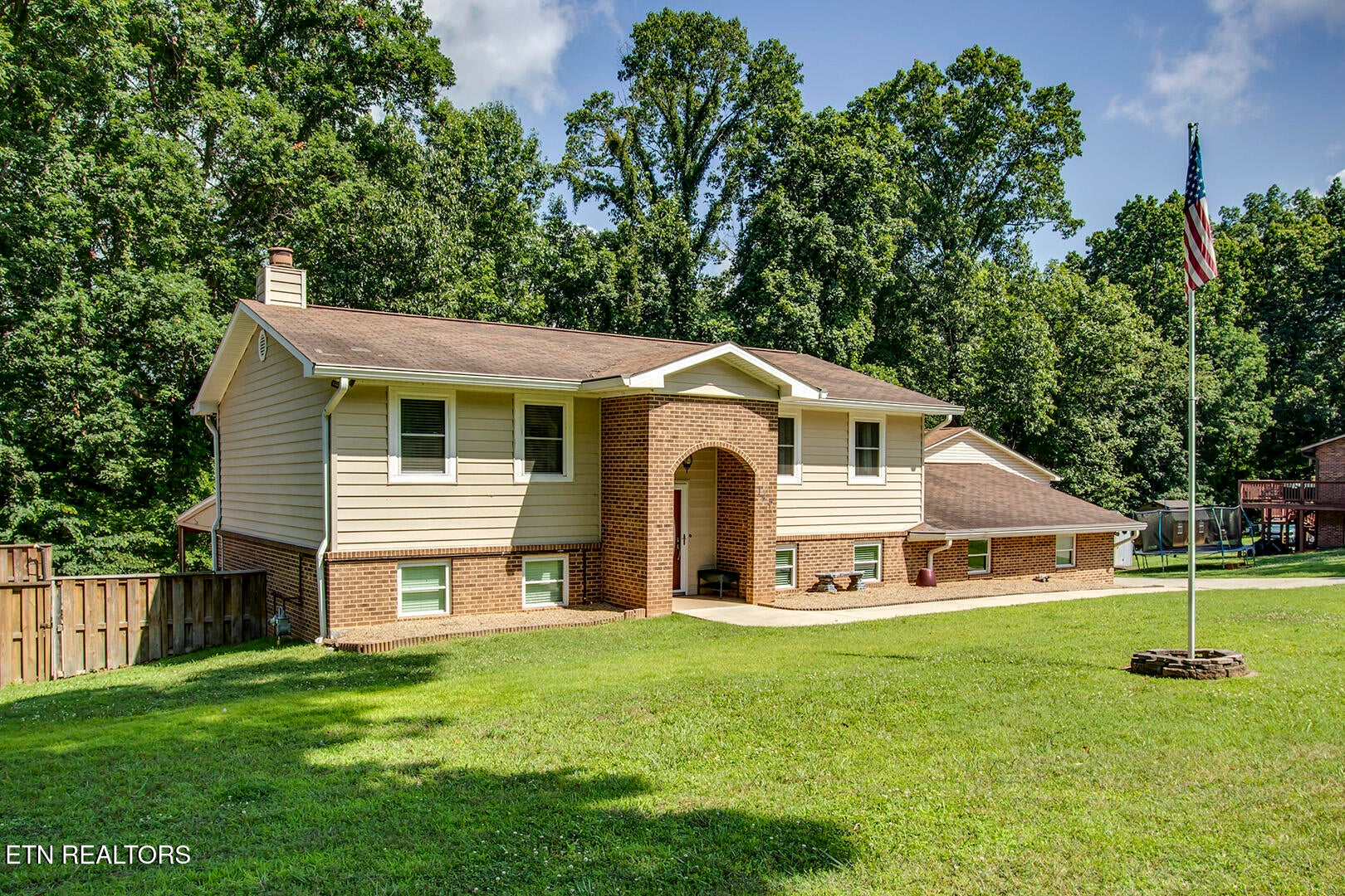 145 Van Stowe Rd